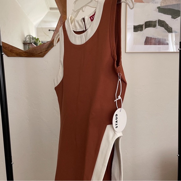 STAUD Pointer Top in tan brown- size small - Picture 9 of 17